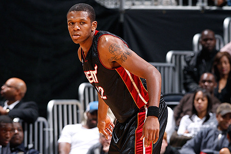 辛纳逐渐从 辛纳逐渐从