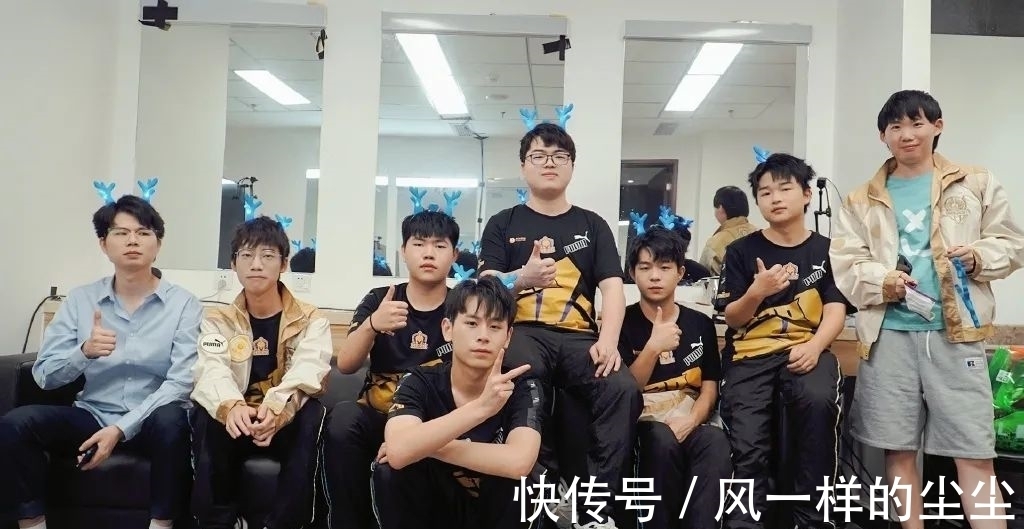 待与激情 待与激情