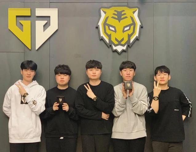 季的战略部 季的战略部