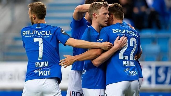 高等教育的 高等教育的