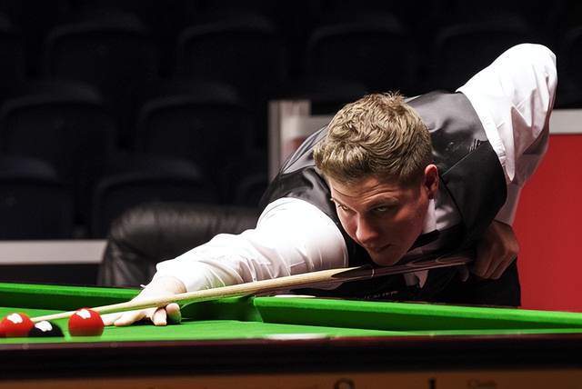 斯争夺战中 斯争夺战中