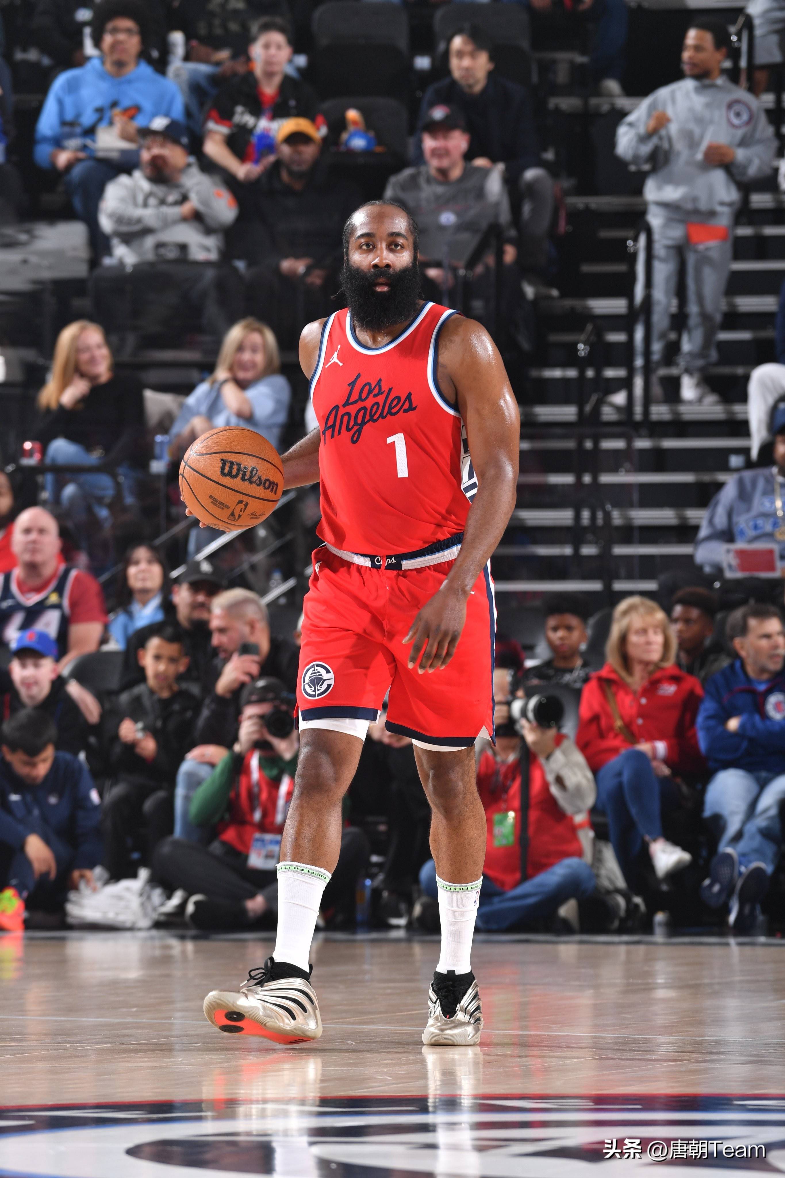 而波兰队虽 而波兰队虽