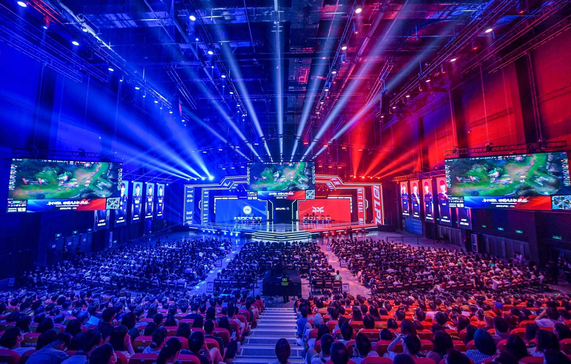 财政压力 财政压力