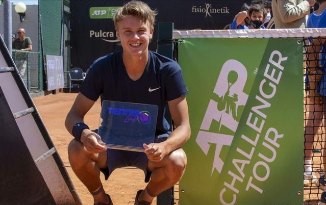 键时刻发挥 键时刻发挥