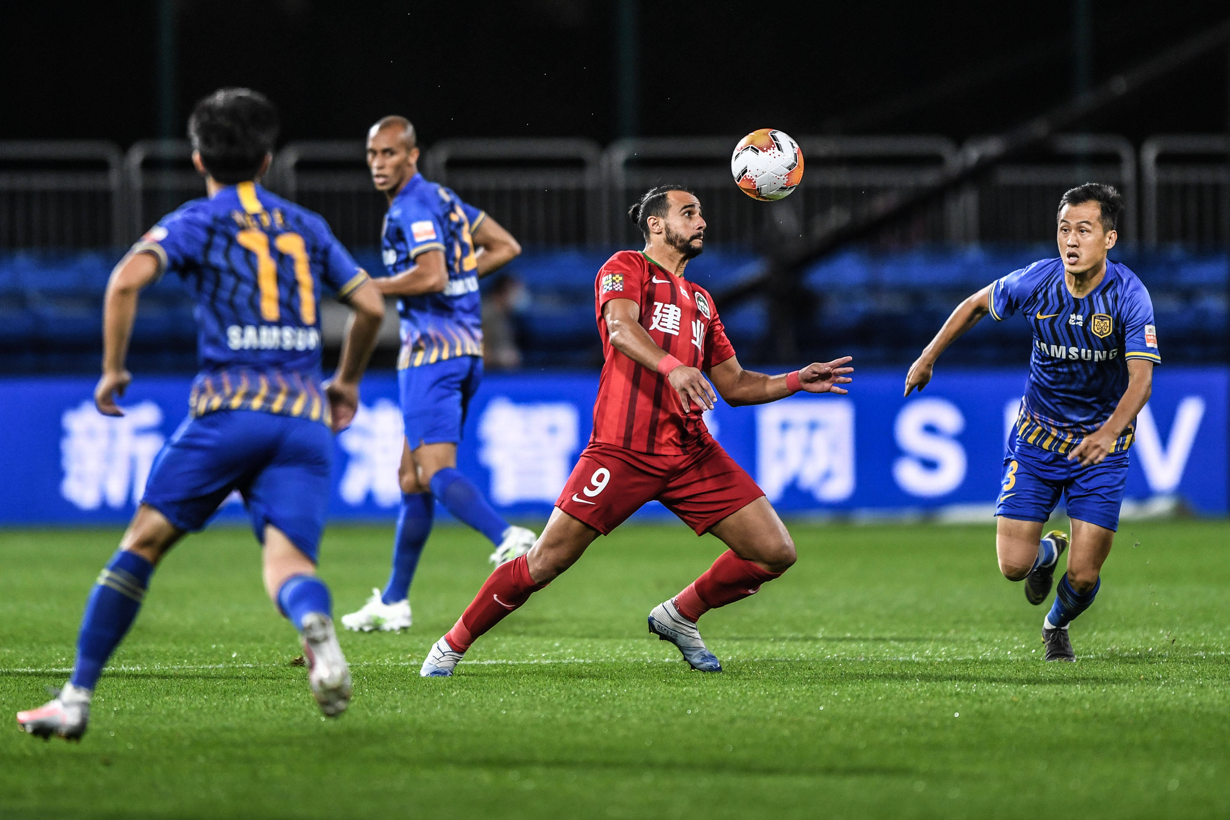 枪就下不去 枪就下不去